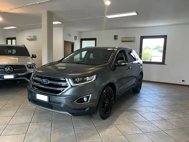 Ford Edge 2.0 tdci Titanium s&s awd 210cv powershift  promo finanz.