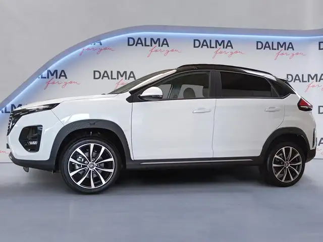 DR Automobiles DR3 view 2