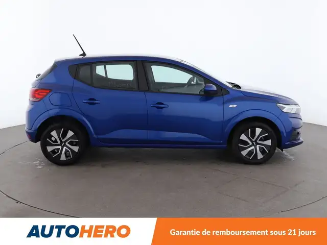 Dacia Sandero view 7