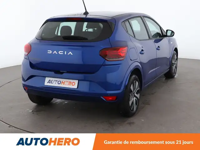 Dacia Sandero view 6