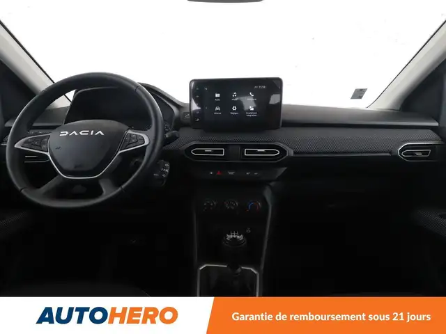 Dacia Sandero view 12