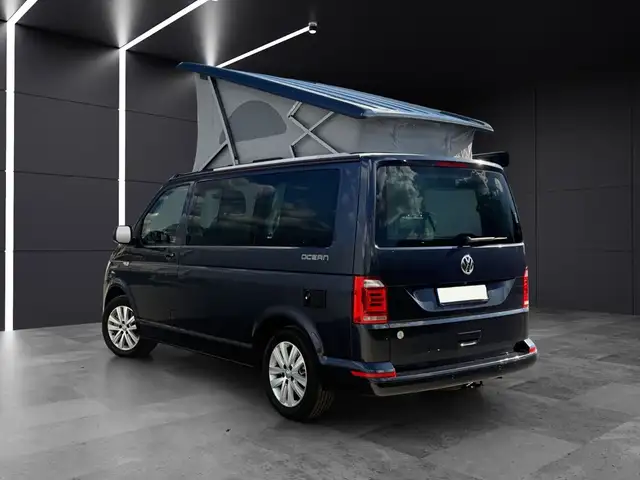 Volkswagen California view 3