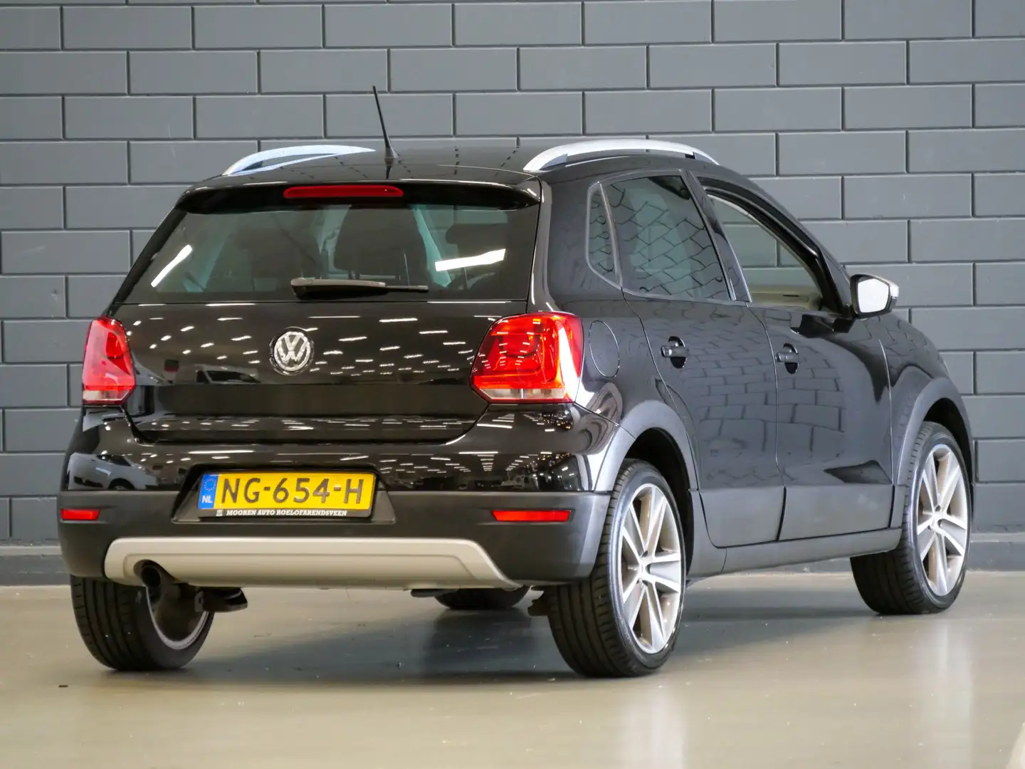 Volkswagen Polo Cross 1.4-16V | AIRCO | Noir - 2