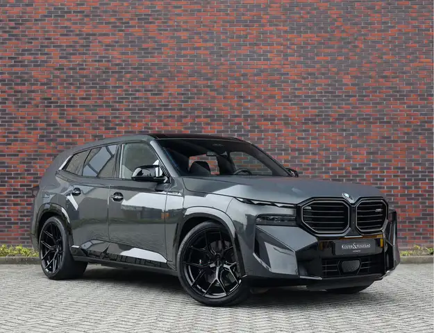 BMW XM PHEV 30 kWh | Drivers Pack - Trekhaak - 23" Vossen