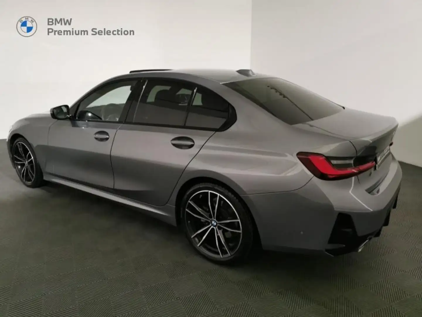 BMW 320 320dA 190ch M Sport Gris - 2