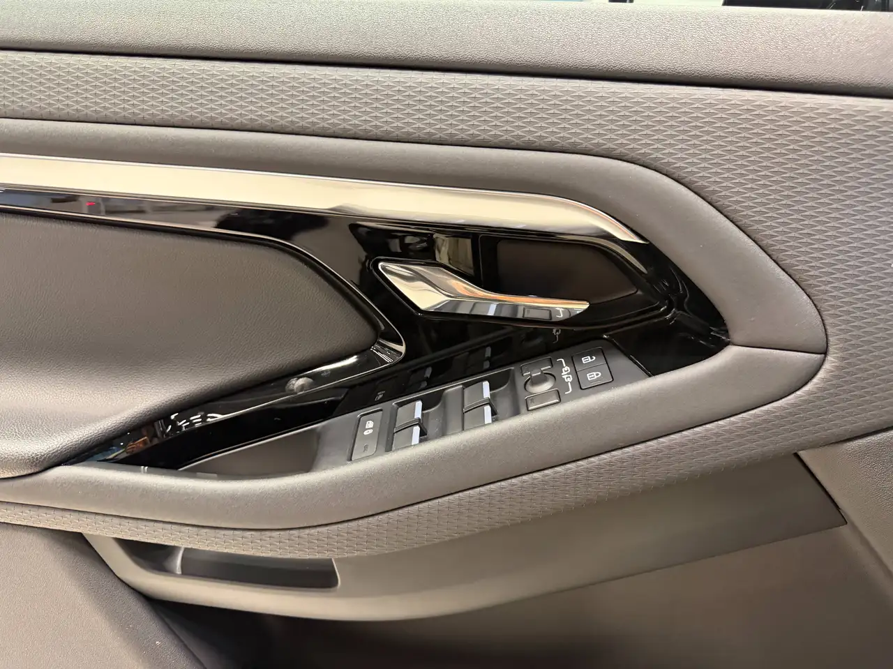 Land Rover Range Rover Evoque 1.5 i3 phev R-Dynamic S awd auto UNICO PROPRIETARIO, миниатюра 16