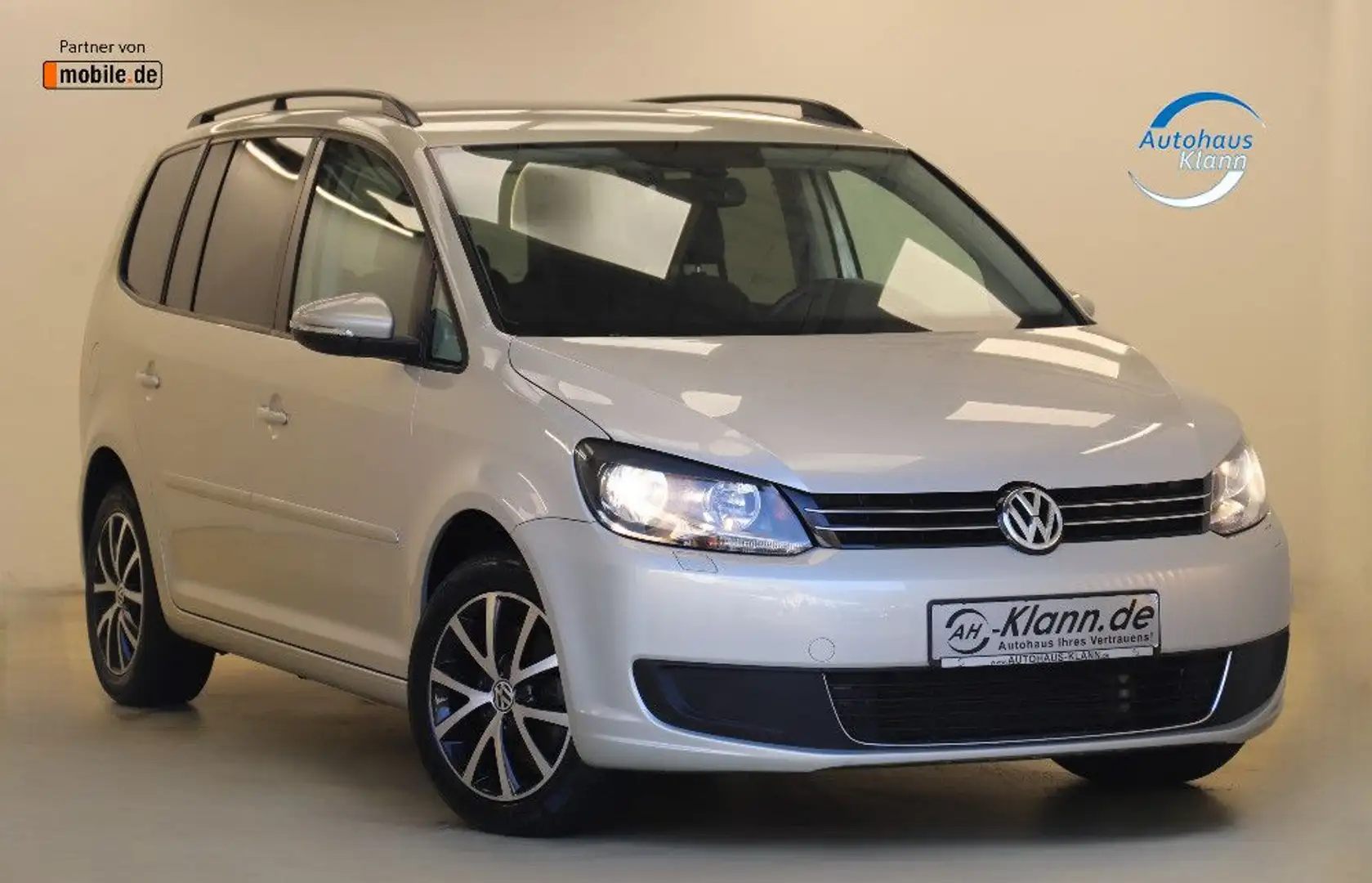 Volkswagen Touran 1.4TSI 140PS DSG Comfortline Tempomat Ezüst - 1