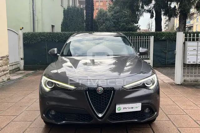 Alfa Romeo Stelvio Stelvio 2.2 Turbodiesel 160 CV AT8 RWD Business