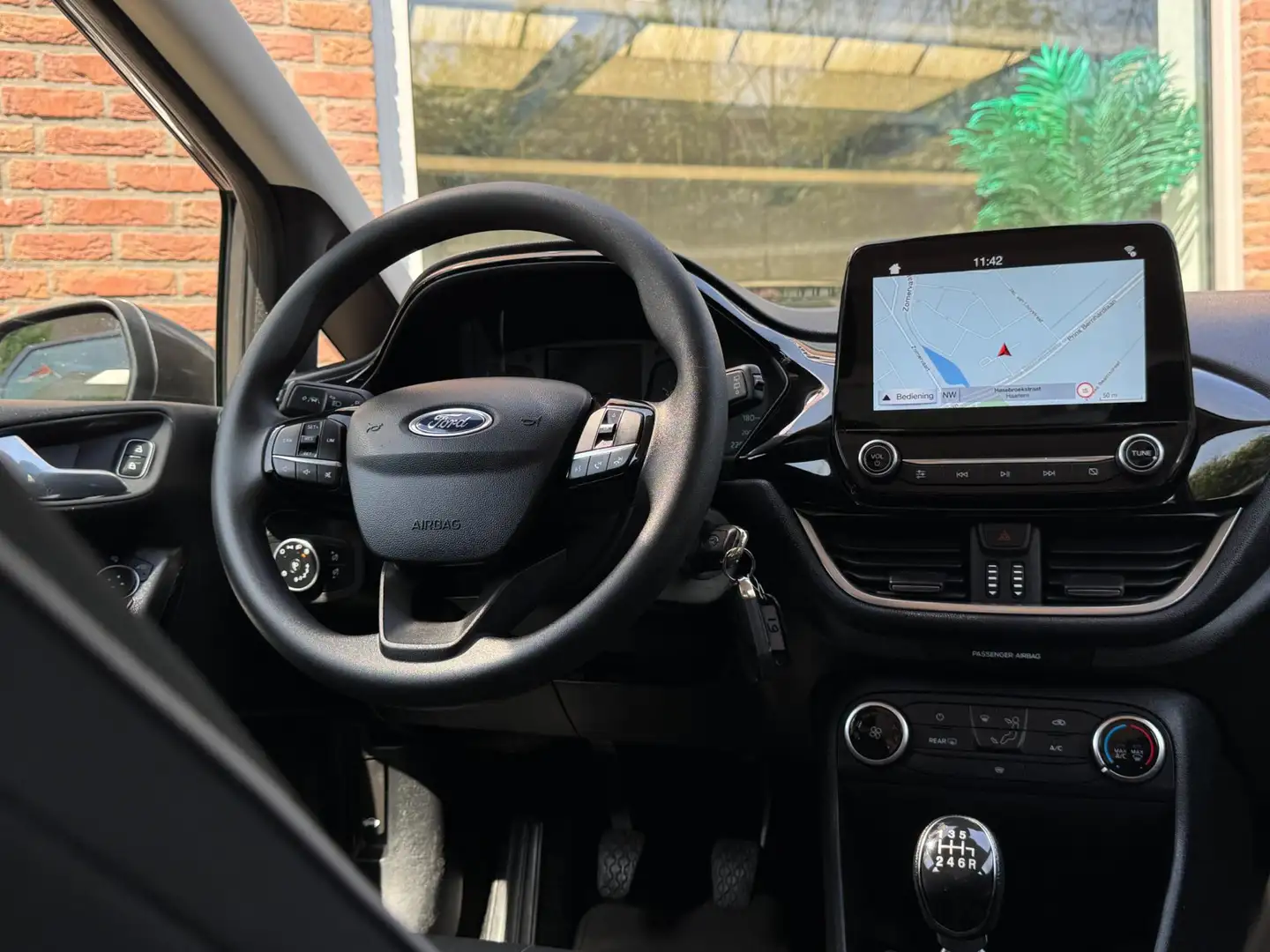 Ford Fiesta 1.0 ECOBOOST TITANIUM | NAVI | VELGEN | CRUISE | P Grigio - 2