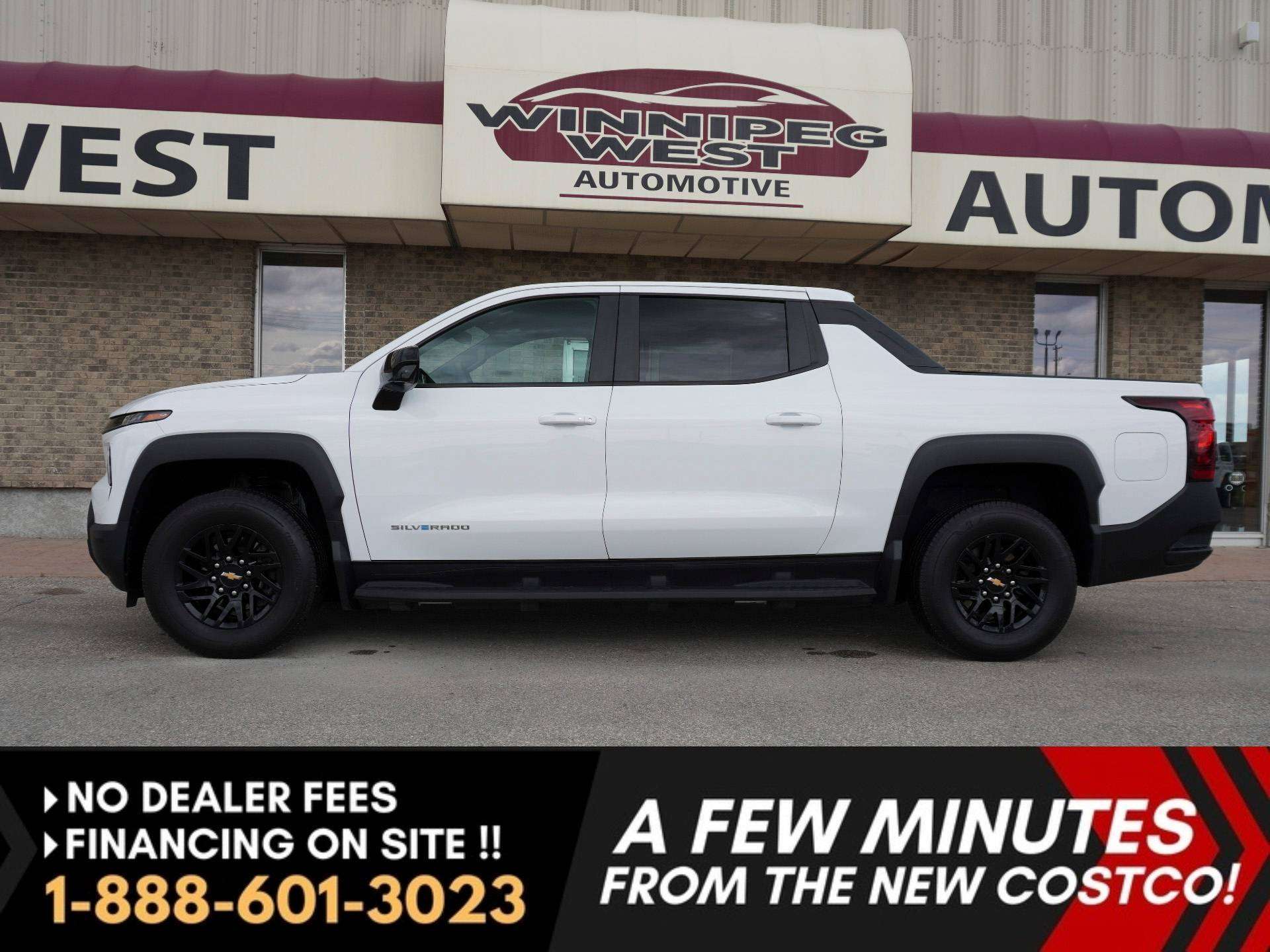 2024 Chevrolet Silverado EV 2024 EV 4WT MAX RANGE 220 v / 110v CHARGING