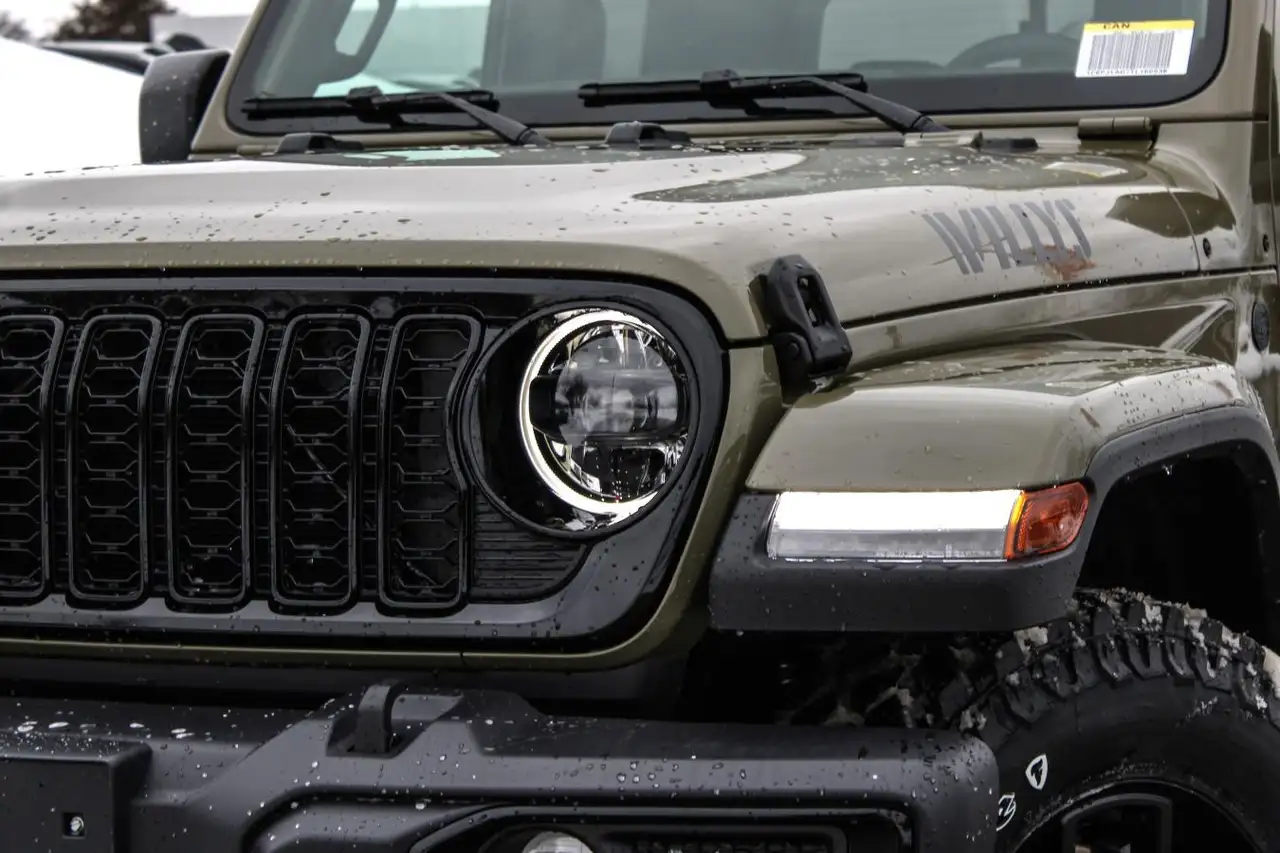 Jeep Gladiator снимка Jeep Gladiator