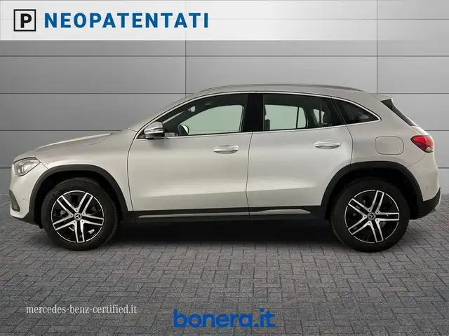 Mercedes-Benz Gla view 7