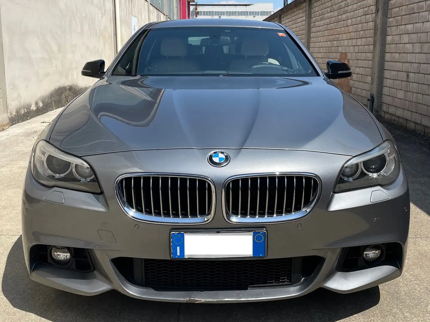BMW 520 Serie 5 F11 Touring 520d xdrive Msport 184cv Šedá - 2