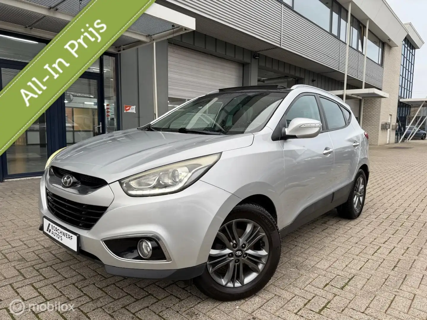 Hyundai iX35 1.6 BENZINE | PANO | NAVI | 1 JAAR GARANTIE - 1