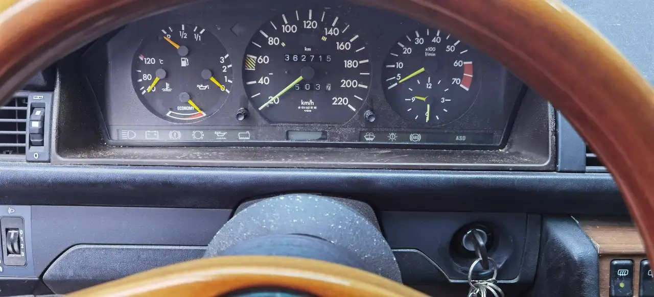 Mercedes-Benz E 230 E-Klasse TE, foto 8