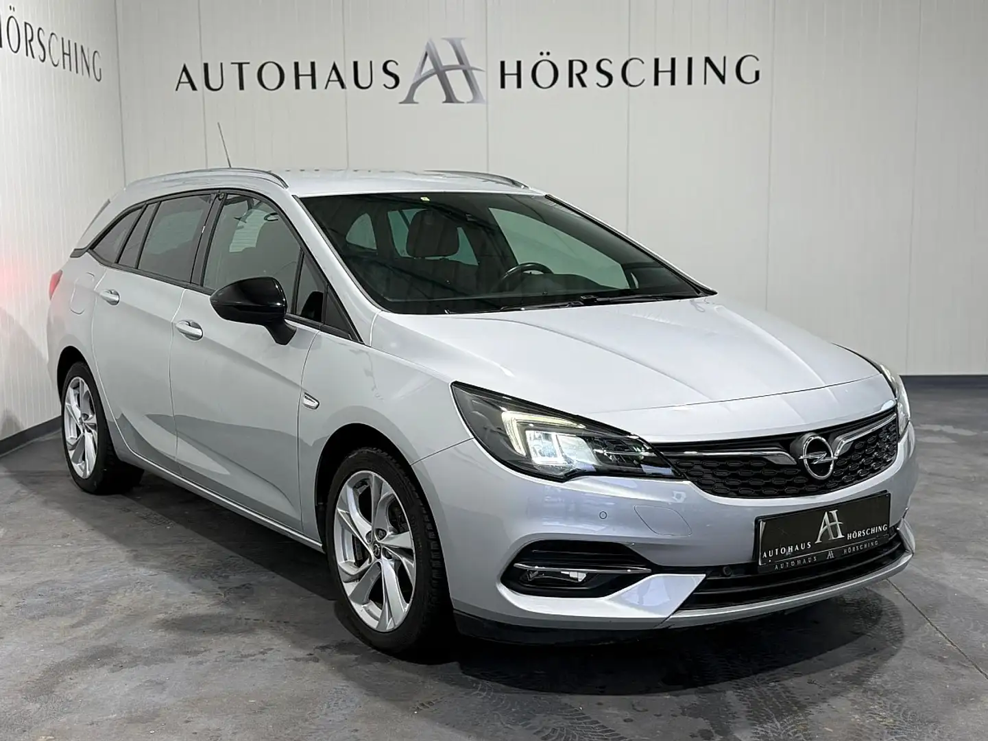 Opel Astra ST 1,5 CDTI Edition Aut. Silber - 1