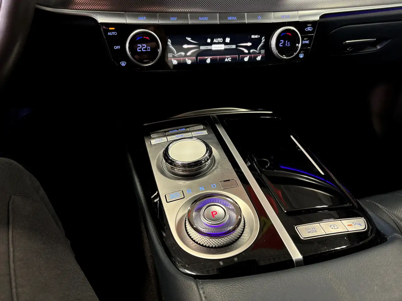Genesis G80 снимка Genesis G80