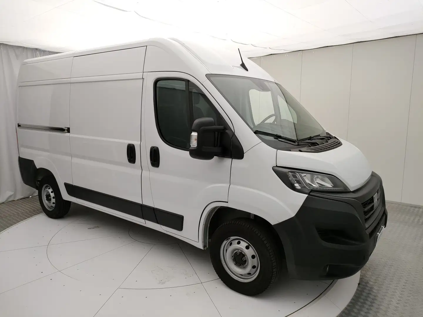 Fiat Ducato 33 2.2 Mjt 140CV PM-TM Furgone MH2 PACK TE Blanc - 1