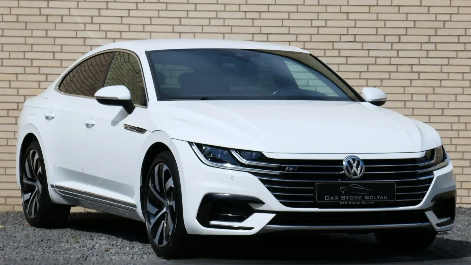 Volkswagen Arteon R-LINE Digital Cockpit 4xShz Kamera 19" Wit - 2