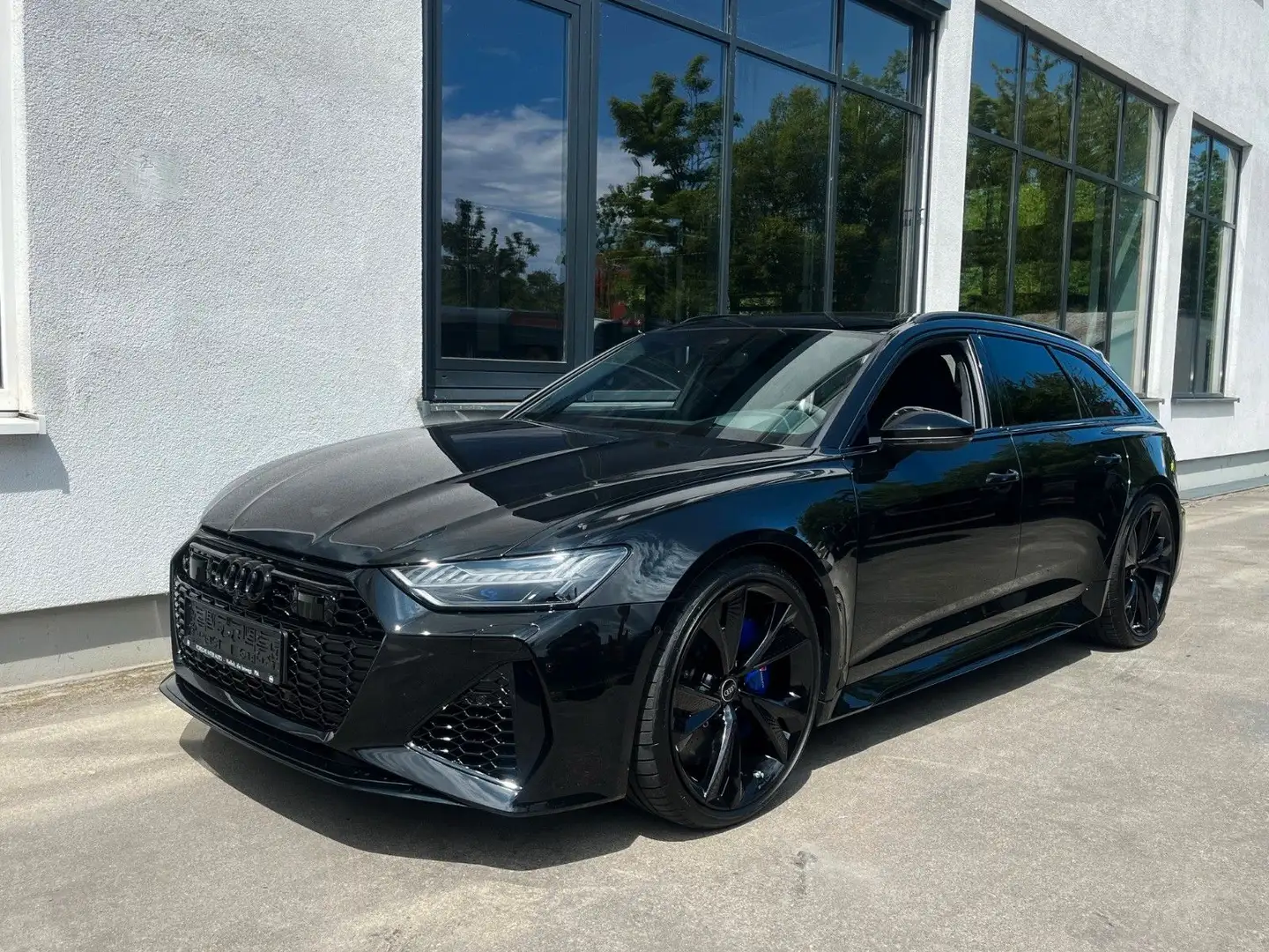 Audi RS6 RS 6 Avant 4.0 TFSI Quattro Performance Schwarz - 1