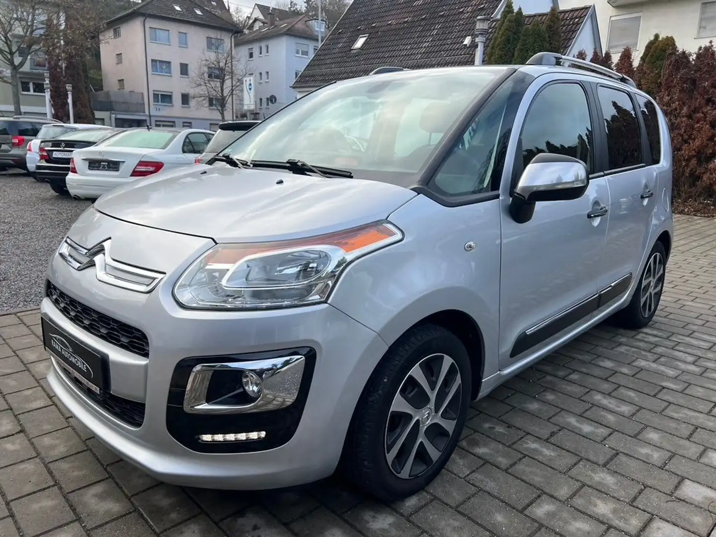Citroen C3 Picasso Selection KLIMA TEMPO PDC 95TKM EURO6 Šedá - 1