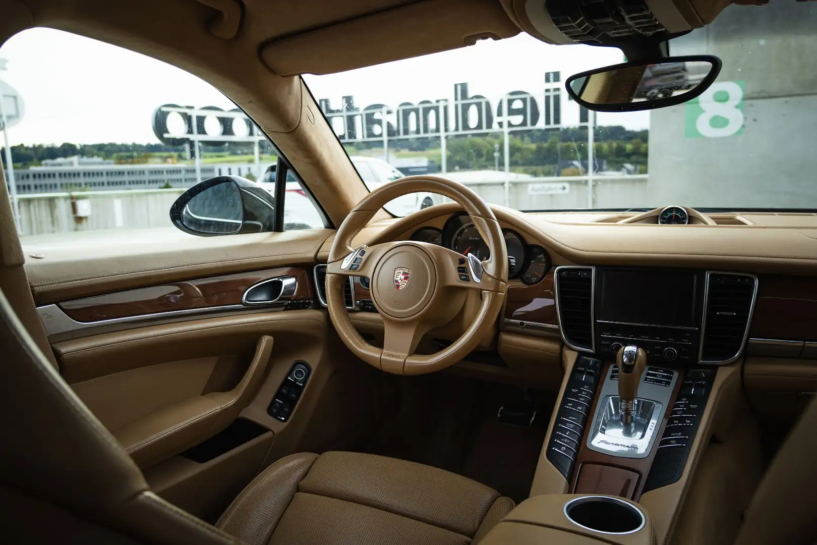 Porsche Panamera Turbo PDK NEW ENGINE Schwarz - 2