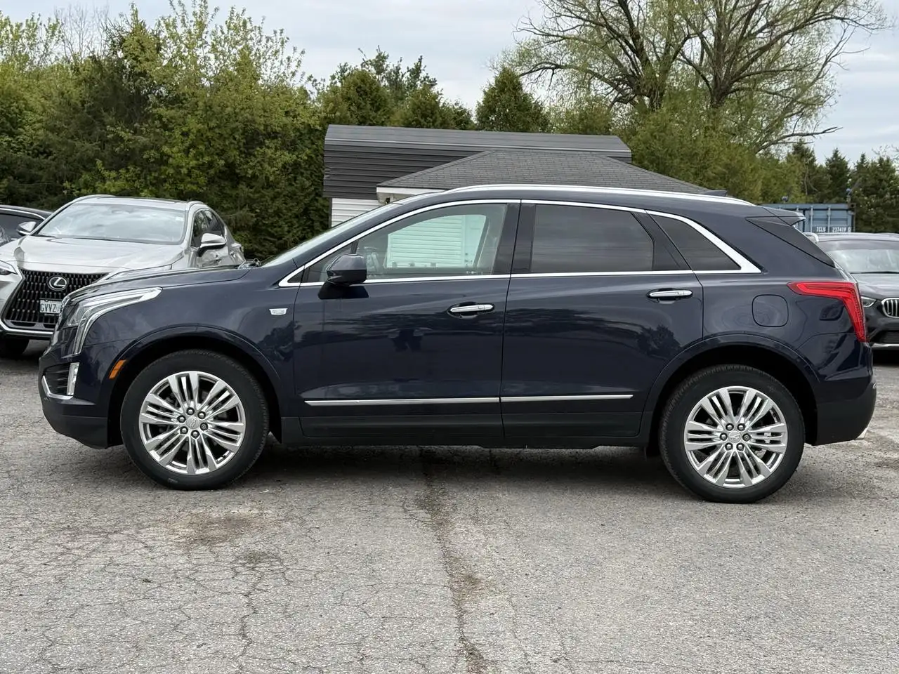 Cadillac XT5 снимка Cadillac XT5