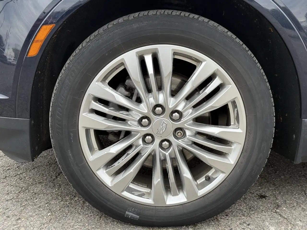 Cadillac XT5 снимка Cadillac XT5
