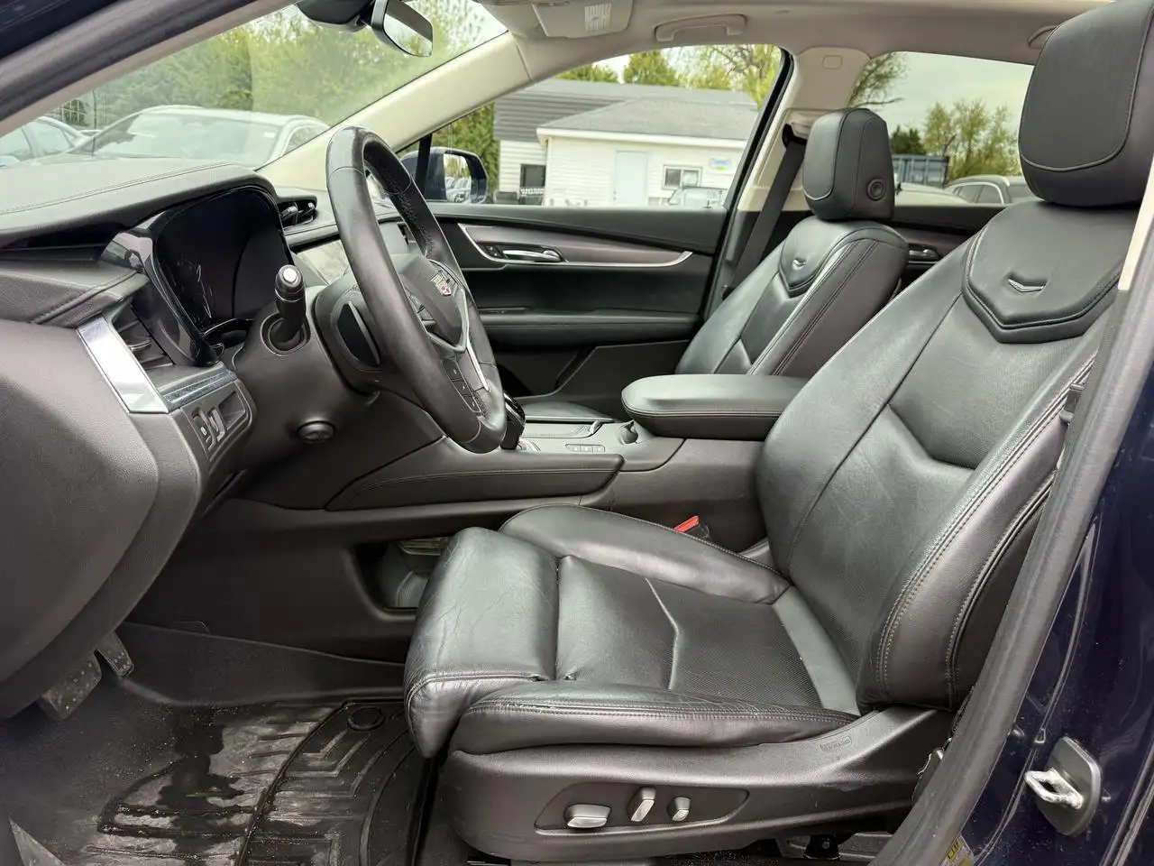 Cadillac XT5 снимка Cadillac XT5