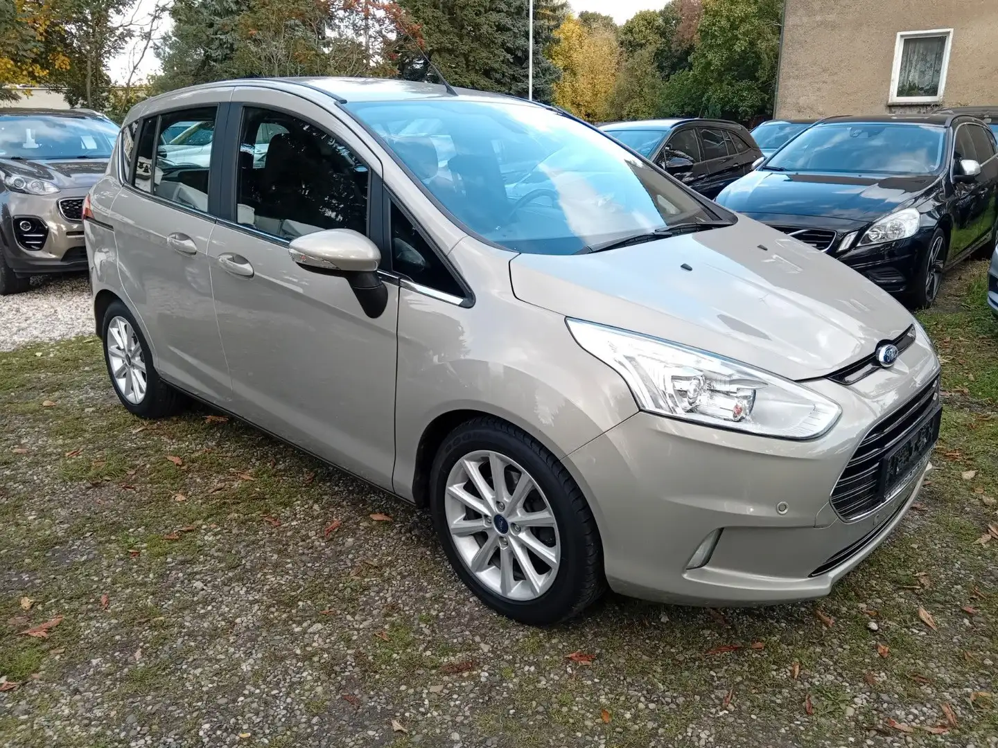 Ford B-Max Titanium * ZAHNRIEMEN+INSP+TÜV neu * Top Beige - 1