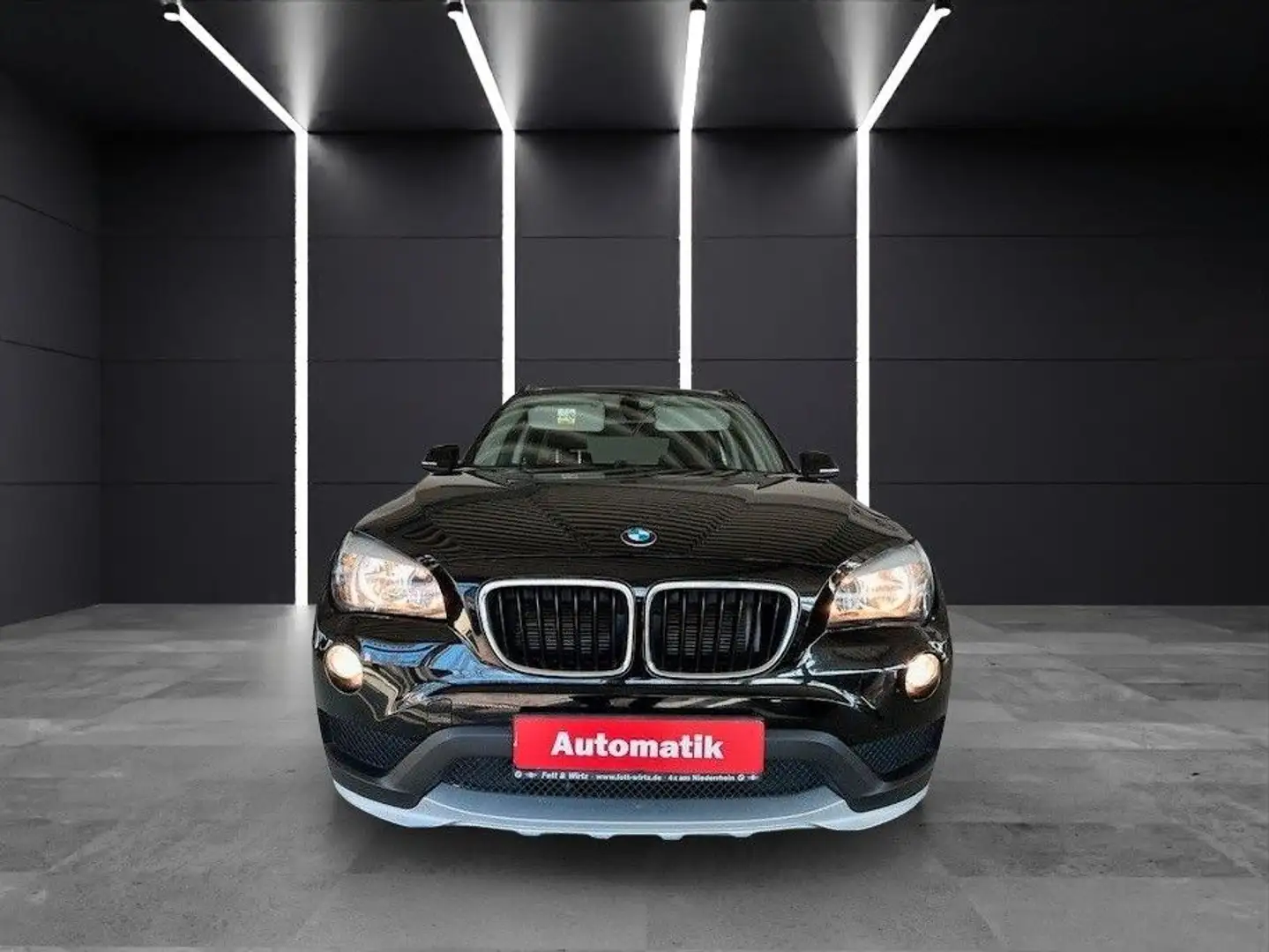 BMW X1 18 d sDrive/Navi/AHK/Sitzhzg/PDC/Multifunktio Schwarz - 2