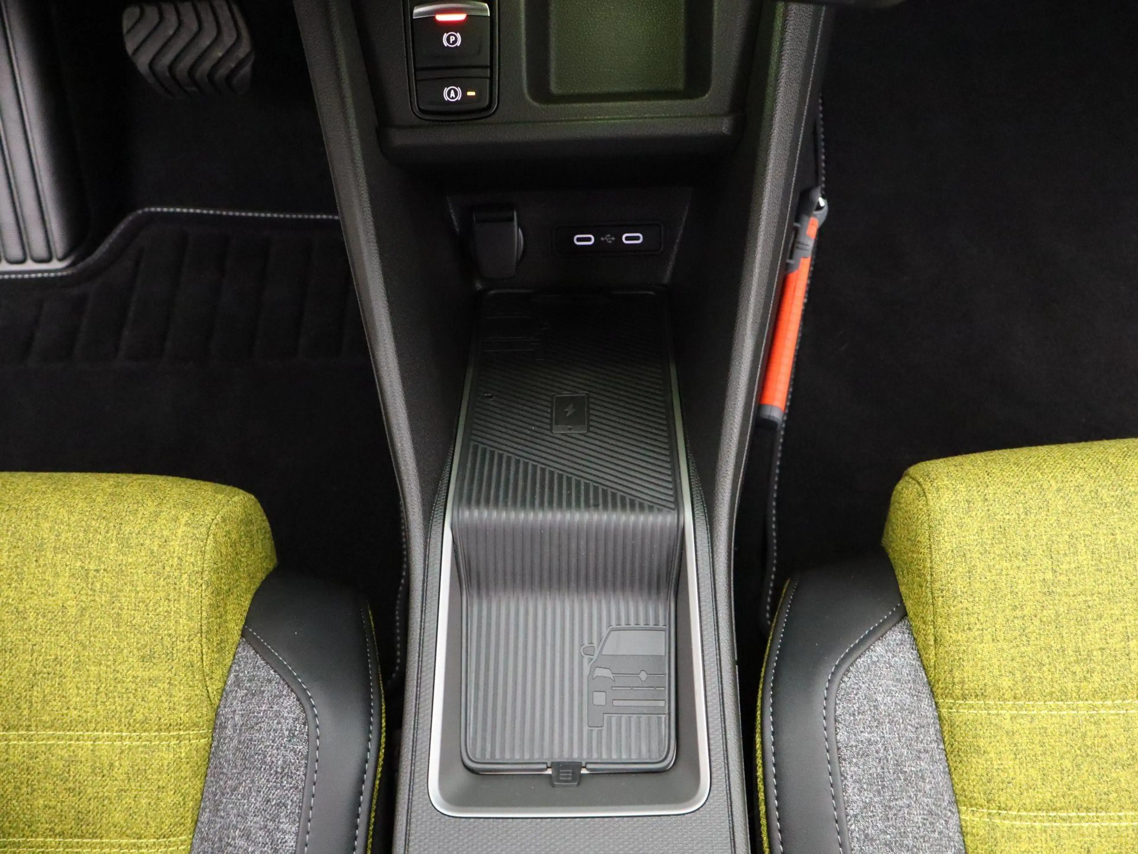 Renault R 5 comfort range Iconic 52 kWh — photo 12