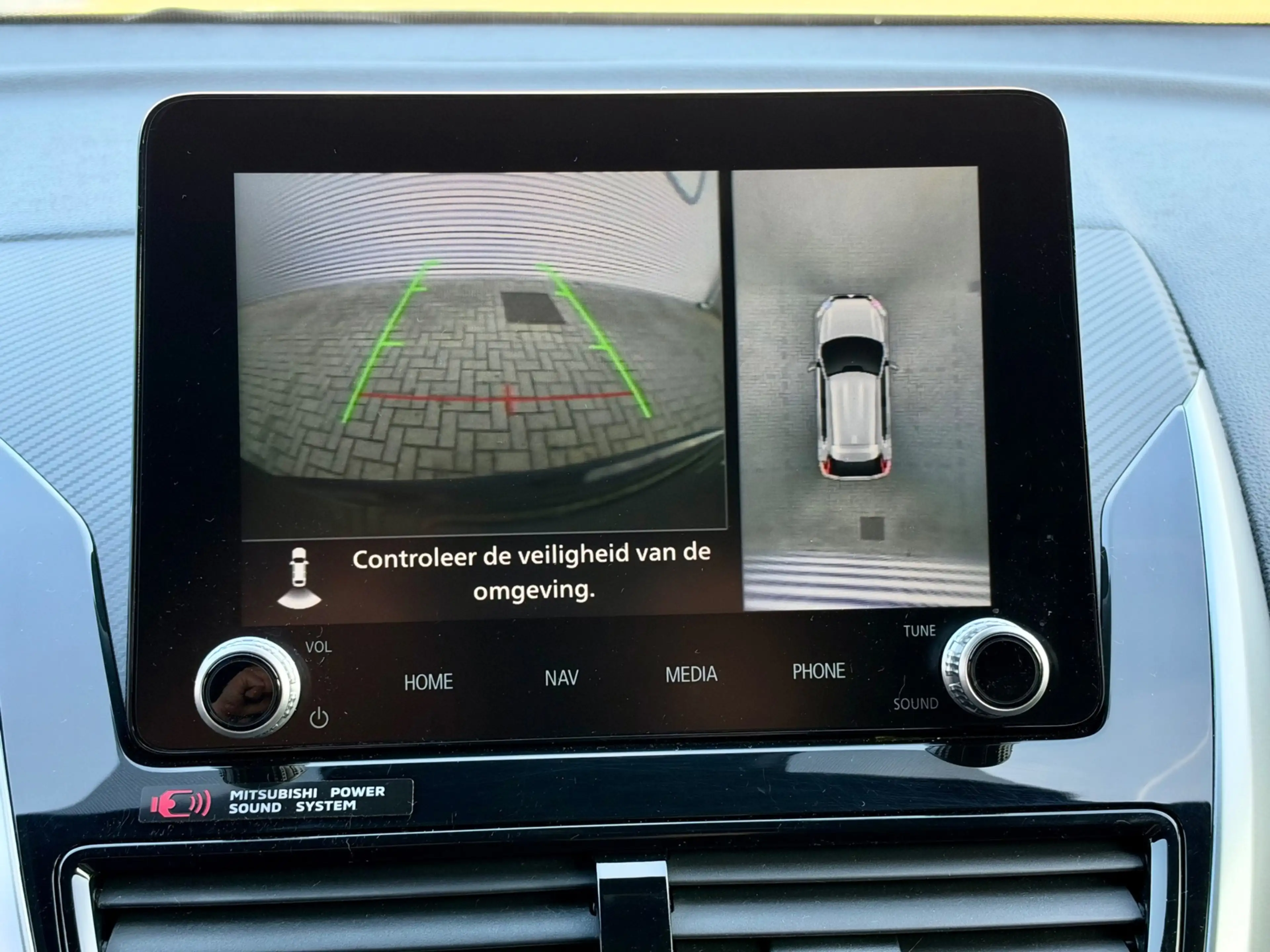 Mitsubishi Eclipse Cross 2.4 PHEV Intense+ | 1E EIGENAAR | CAMERA | NAVIGAT — photo 21