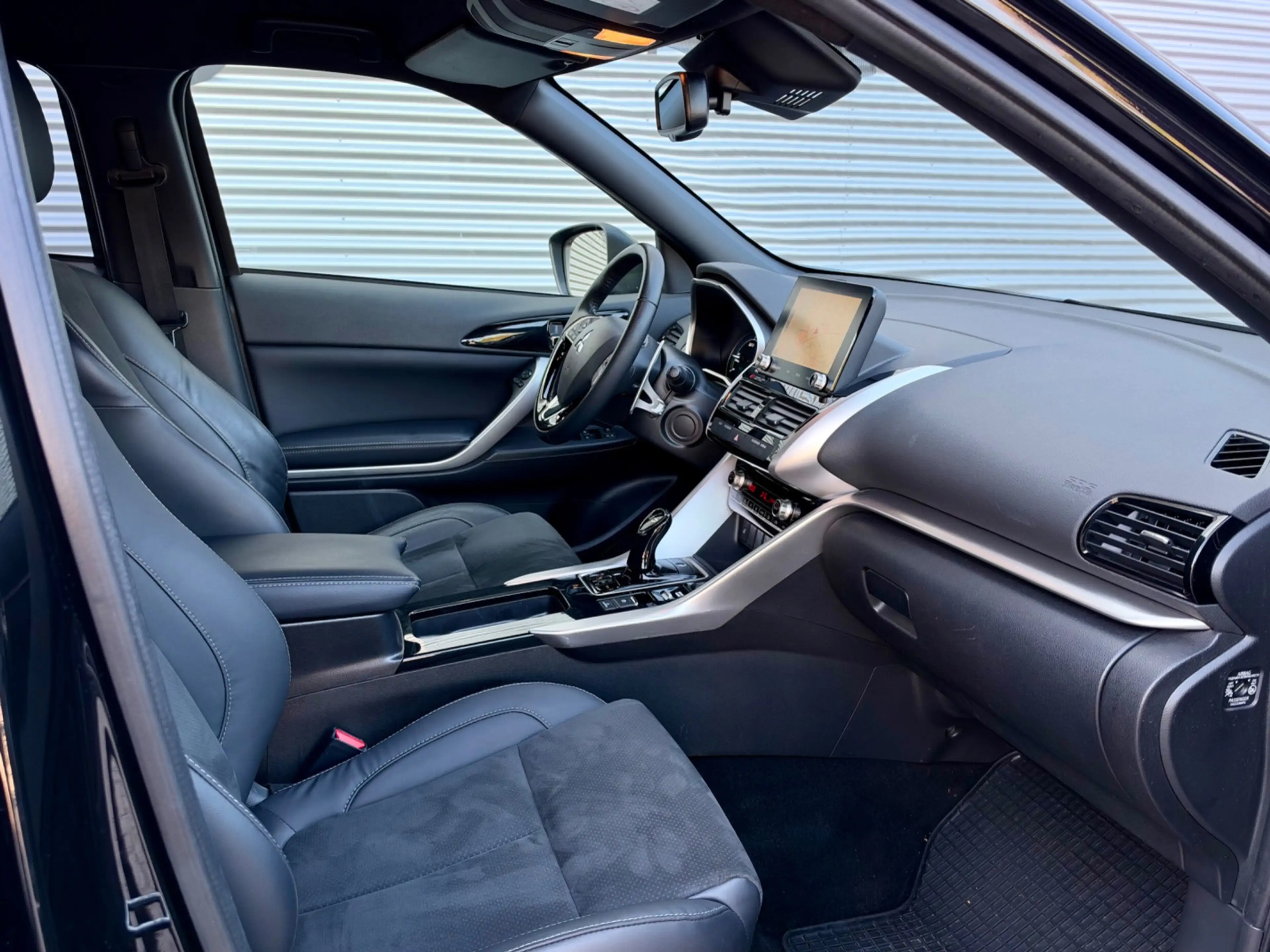 Mitsubishi Eclipse Cross 2.4 PHEV Intense+ | 1E EIGENAAR | CAMERA | NAVIGAT — photo 9