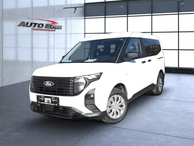 Ford Tourneo Courier view 2