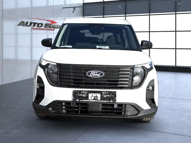 Ford Tourneo Courier view 10