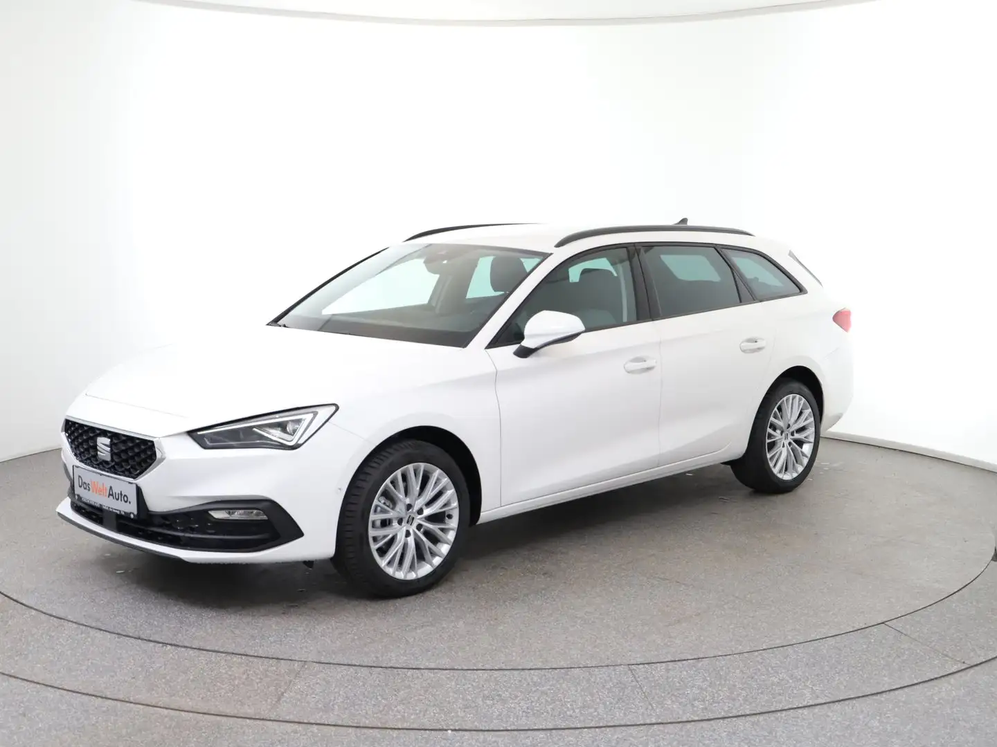 SEAT Leon Style Edition 1.5 eTSI DSG Weiß - 1