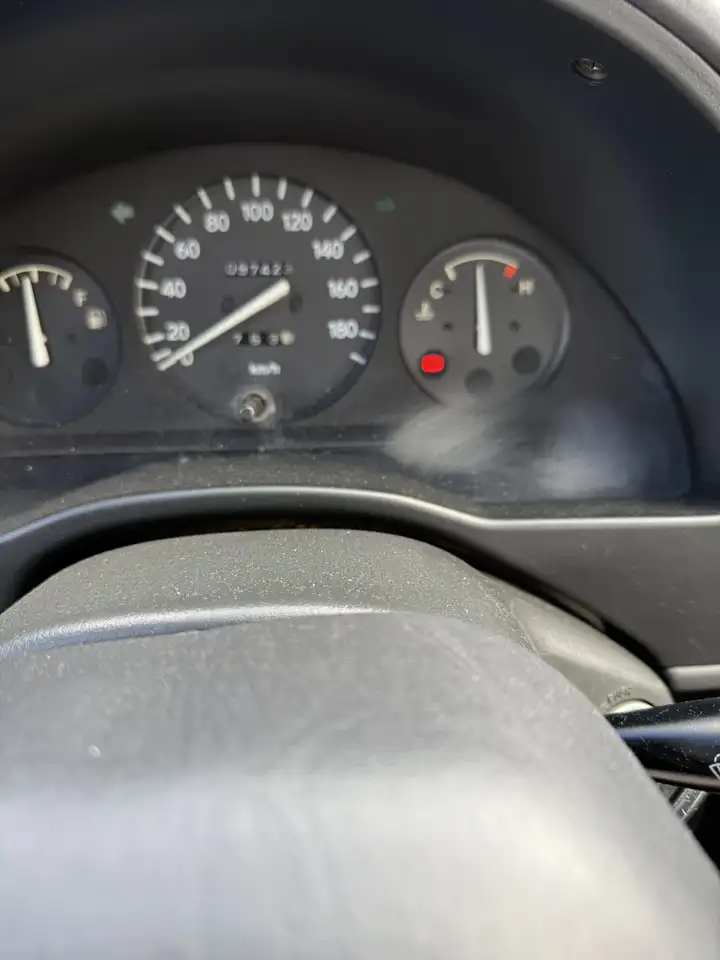 Toyota Starlet 1,3 XLi, foto 8