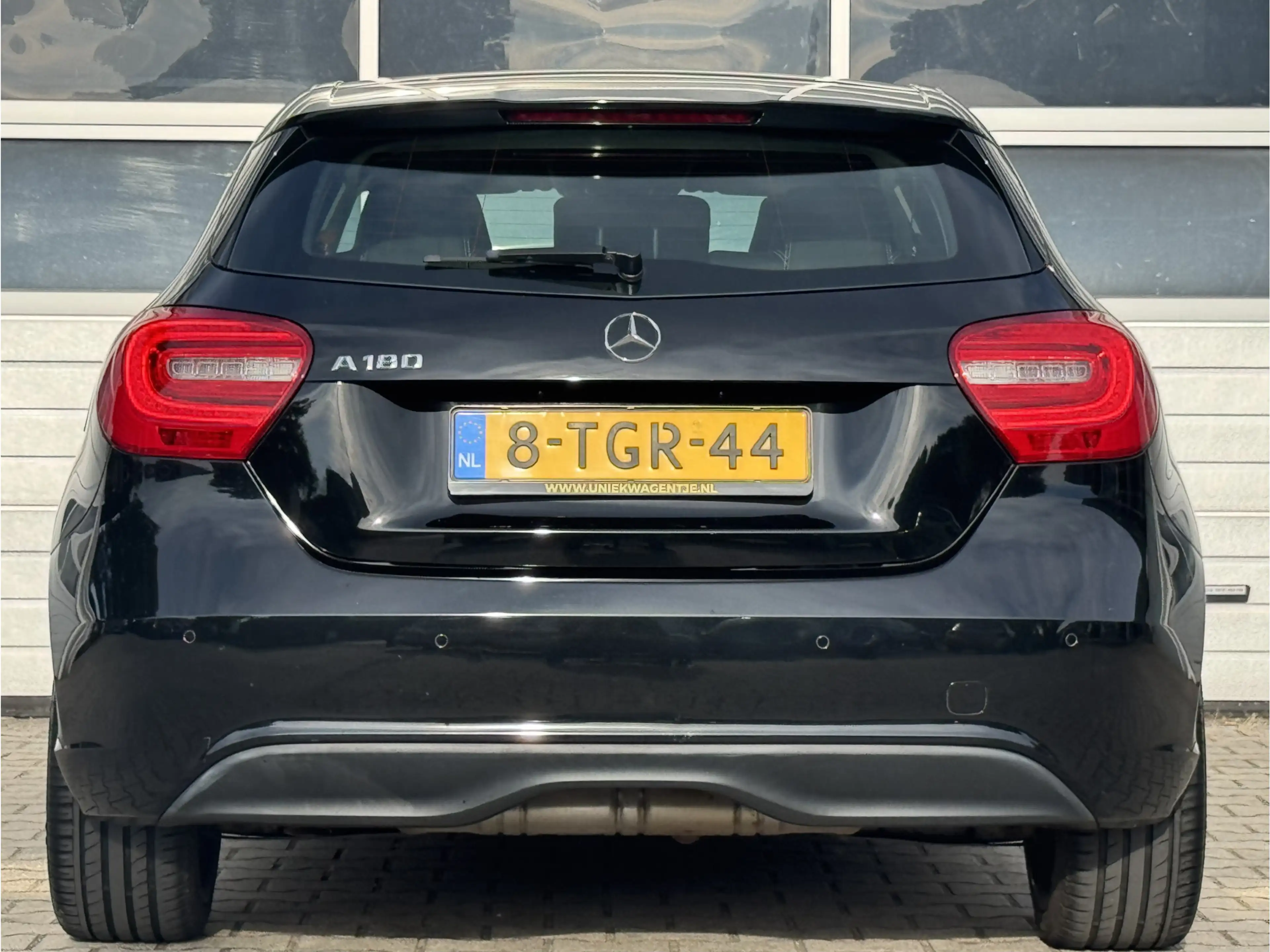 Mercedes-Benz A 180 | NL-AUTO! | NAVI | SPORTSTOELEN! — photo 6
