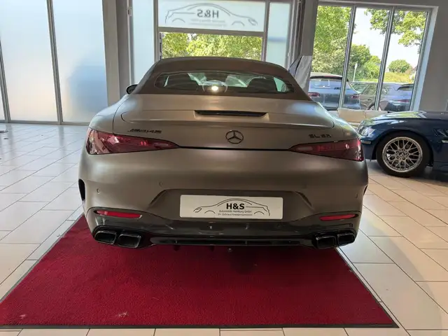 Mercedes-Benz Unknown Model view 4