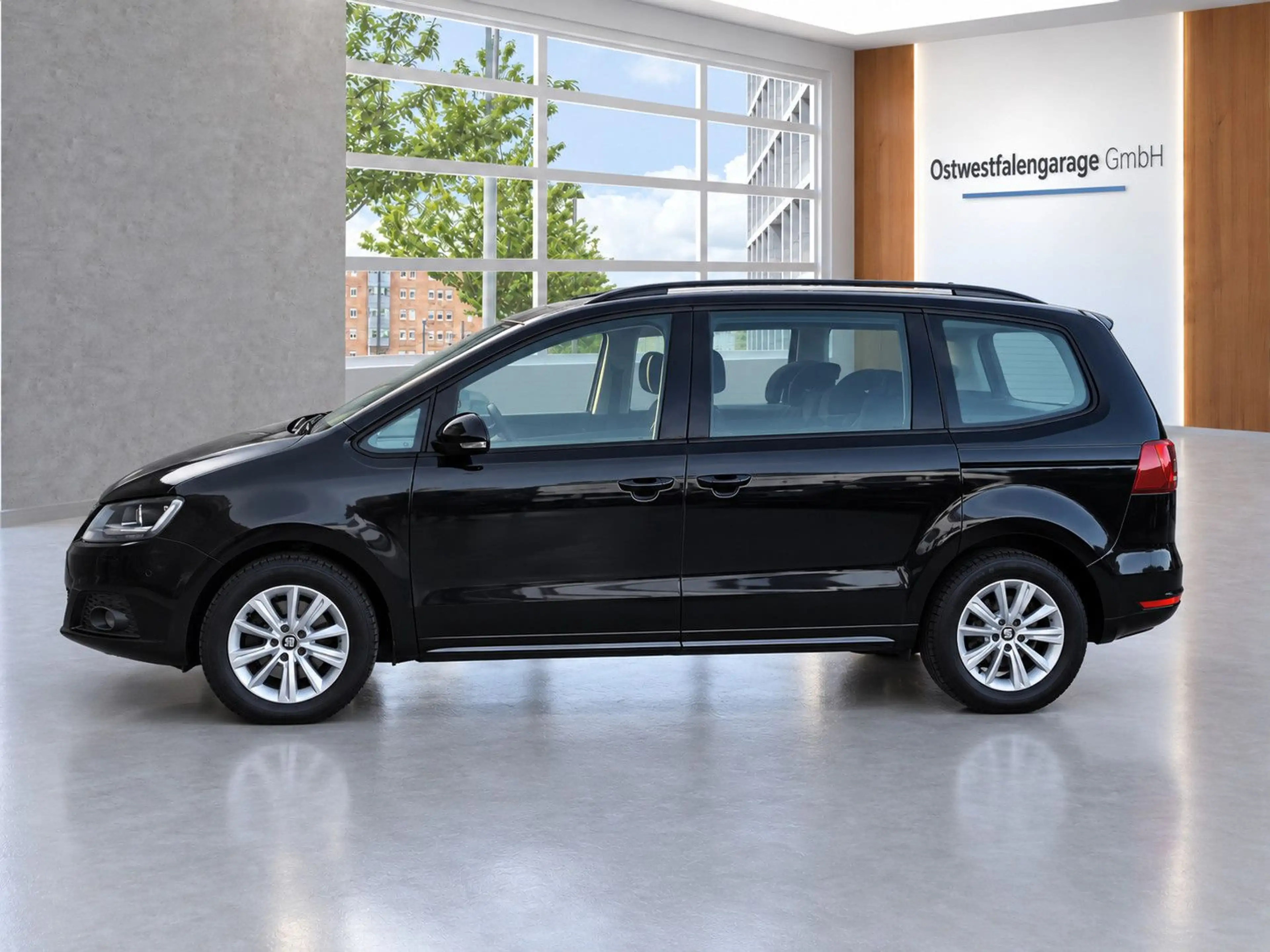 SEAT Alhambra DSG Style (Automatik, Navi, Kamera) — photo 6