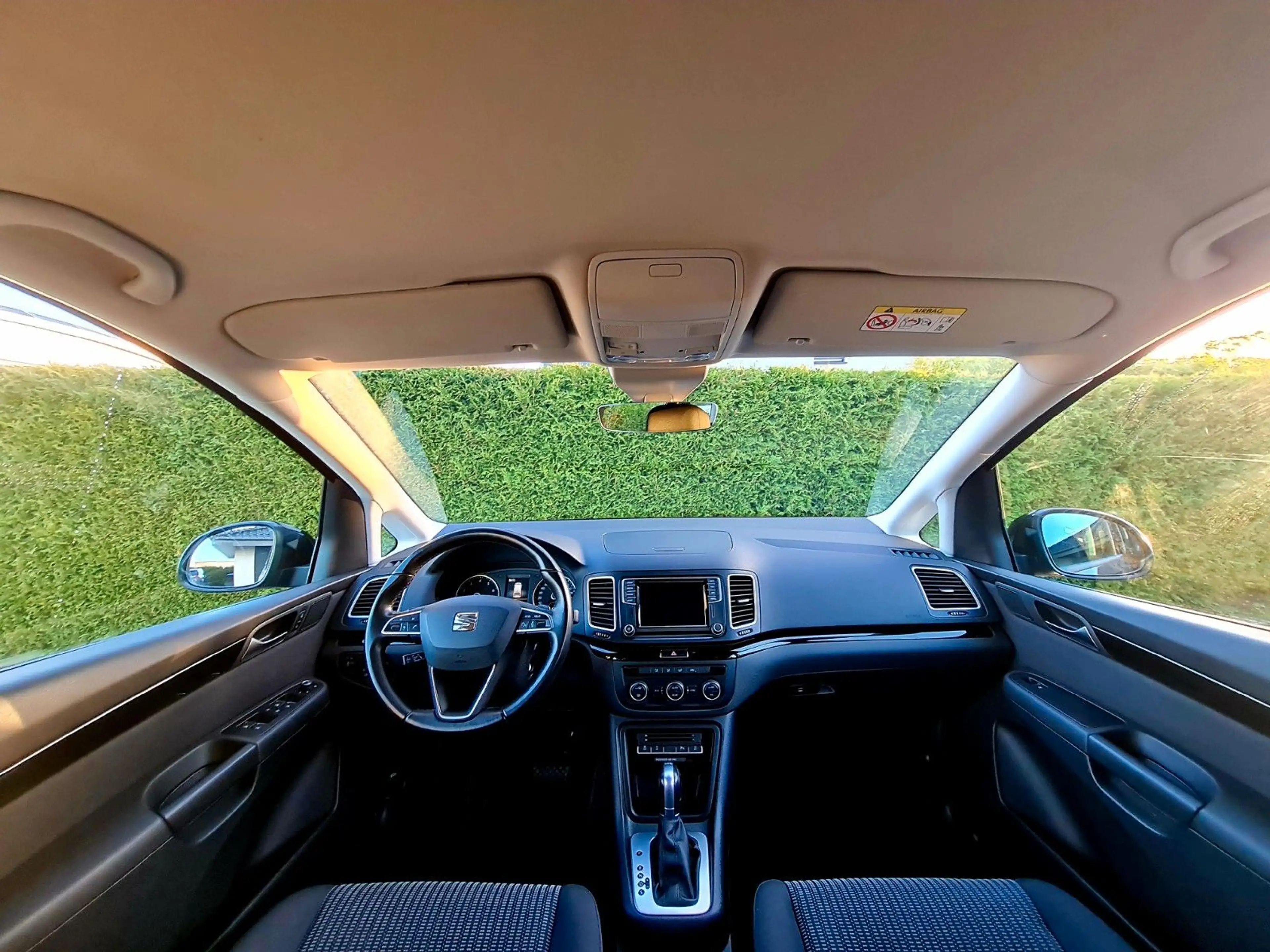 SEAT Alhambra DSG Style (Automatik, Navi, Kamera) — photo 12