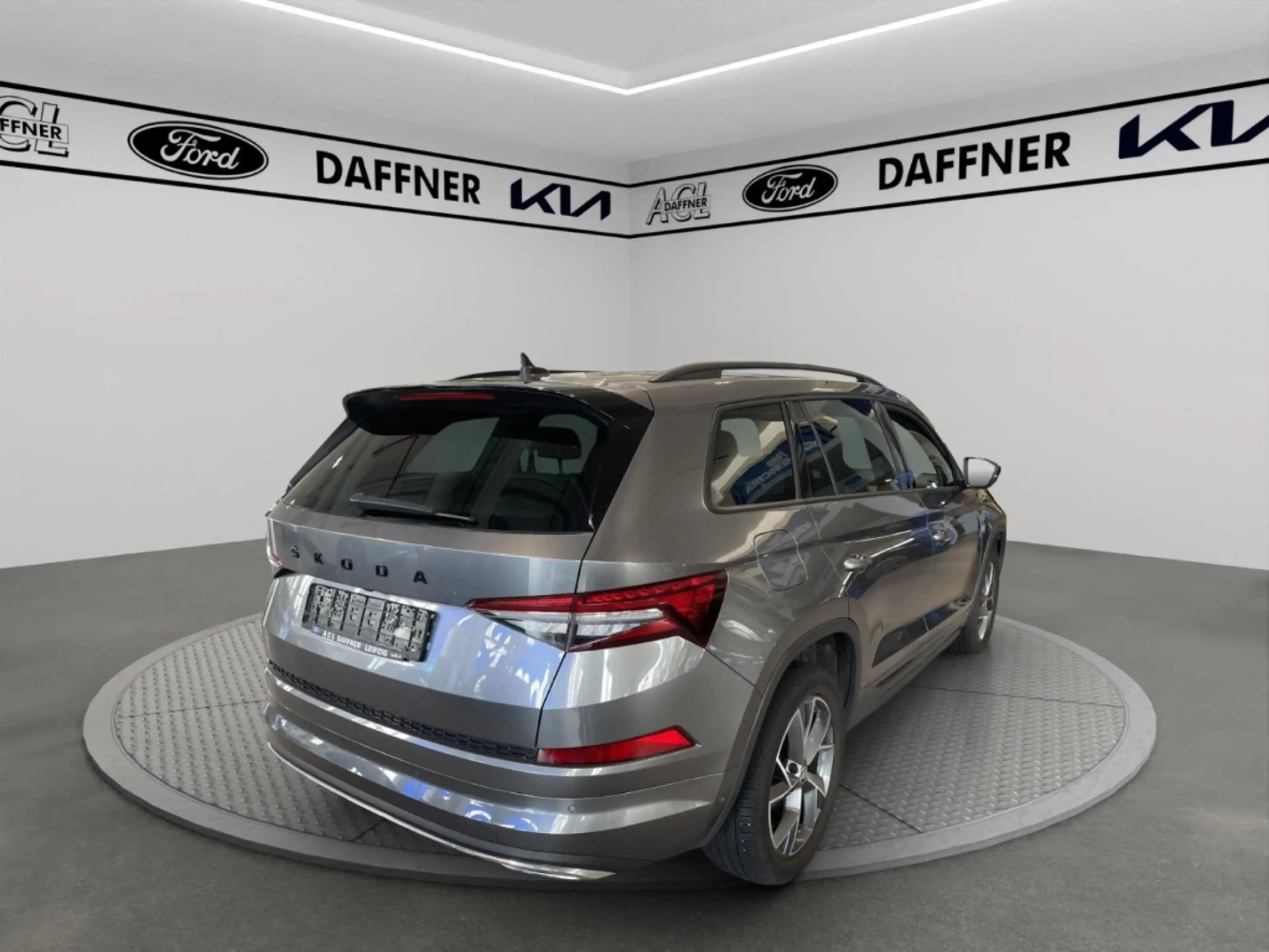 Skoda Kodiaq Sportline 4x4 Kamera Navi elek.Heckklappe — photo 5