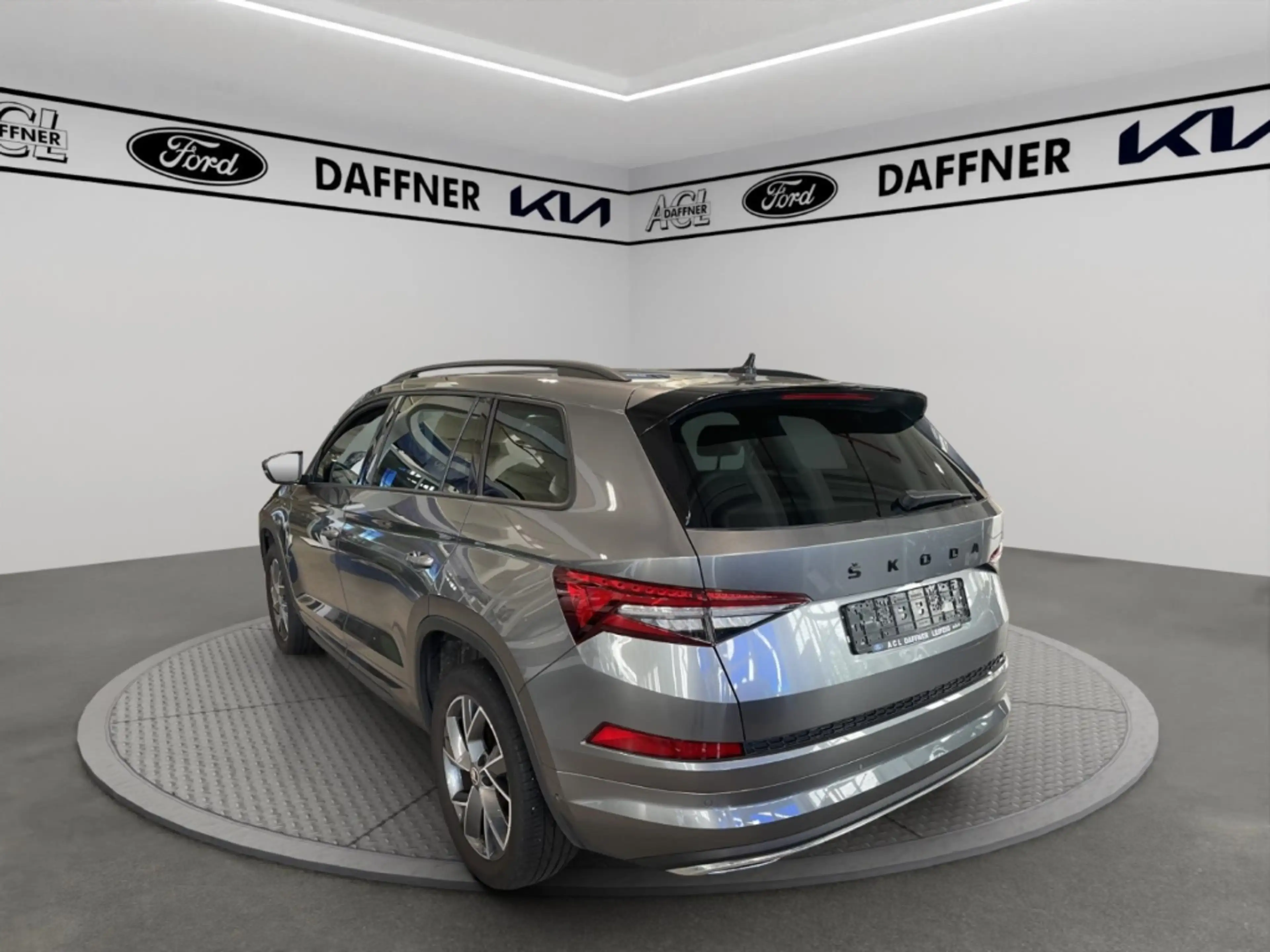 Skoda Kodiaq Sportline 4x4 Kamera Navi elek.Heckklappe — photo 3