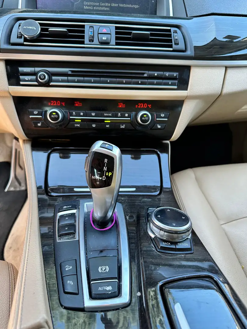 BMW 520 520d xDrive Touring Aut. - 1