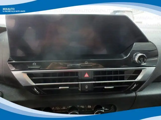 Citroen C4 view 5