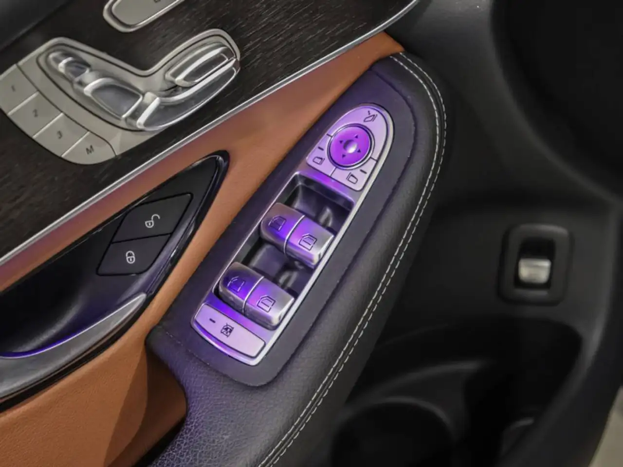 Mercedes-Benz GLC fotografie Mercedes-Benz GLC