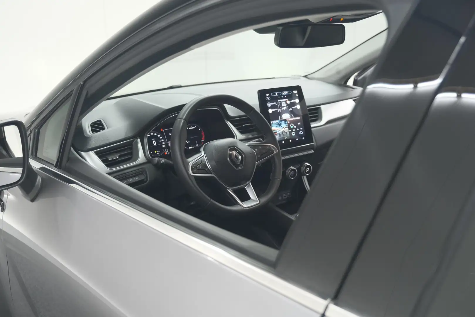 Renault Captur TCe 90 Techno | 360 Camera | 9.3 Inch Grootscherm Grijs - 2
