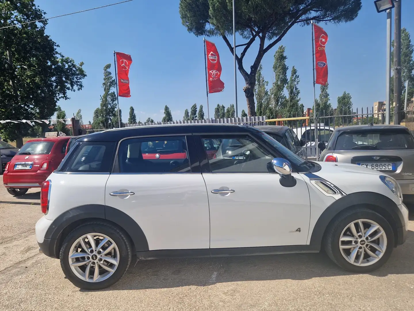 MINI Cooper D Countryman R60 1.6 all4 Bianco - 1