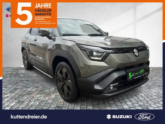 Suzuki Vitara EV 61kWH 135 kW Allrad e LED*SHZ*NAV